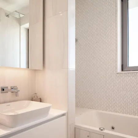Del Mar Beachfront 3 Bedroom 'C' Residence Limassol Exterior photo